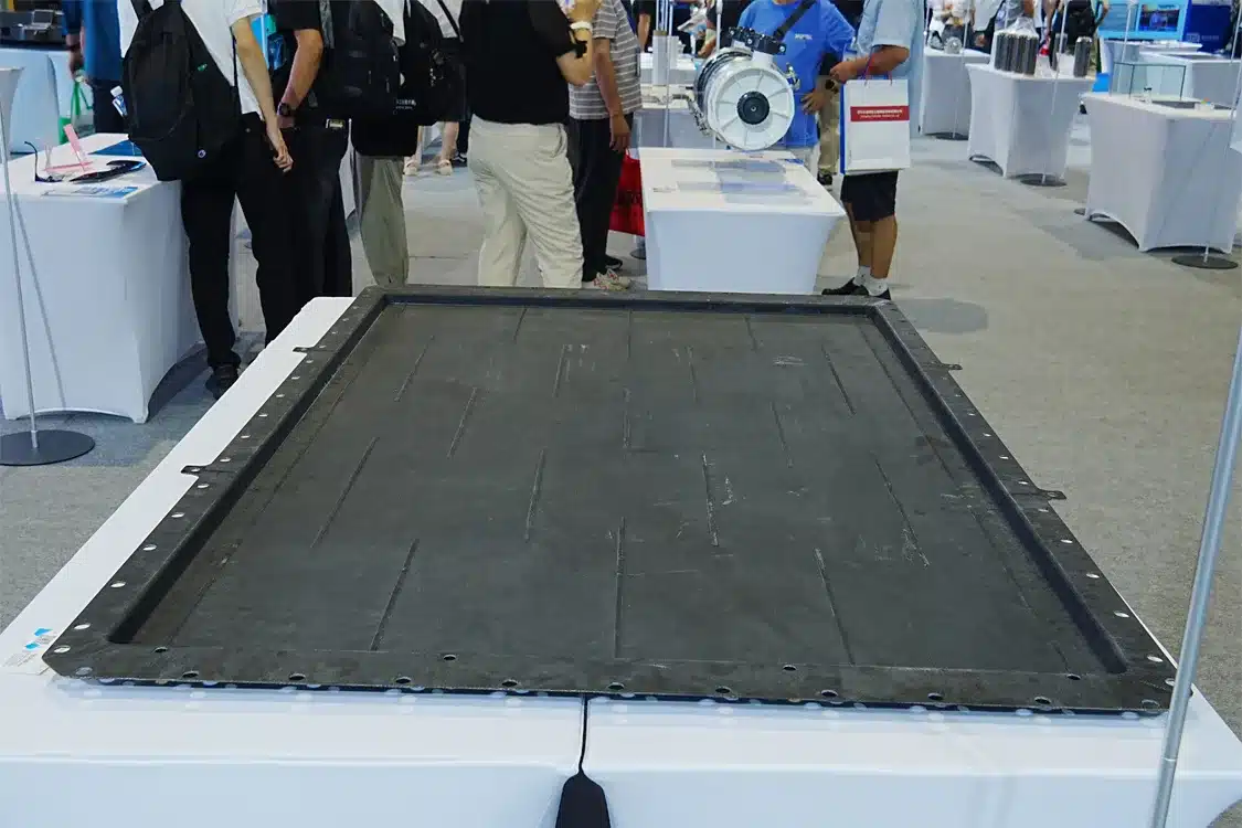 thermoplastic-battery-enclosure-1125x750